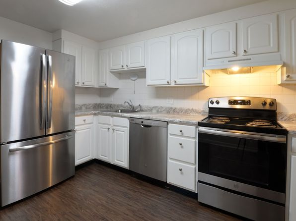 8701 Delmar Blvd APT 3D