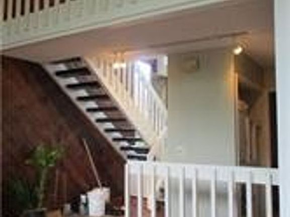 5th image of 46-318 Haiku Rd APT 56