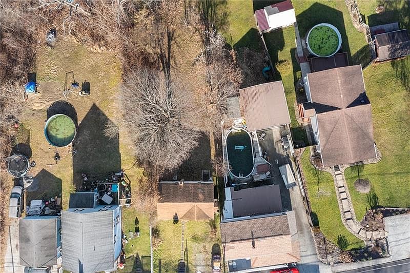 1417 Latrobe Derry Rd, Loyalhanna, PA 15661 Zillow