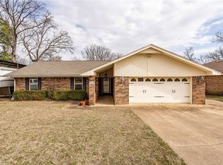1206 Blueberry Hill St, Van Buren, AR 72956