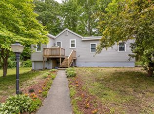 14 Oakwood Ave, Stoughton, MA 02072