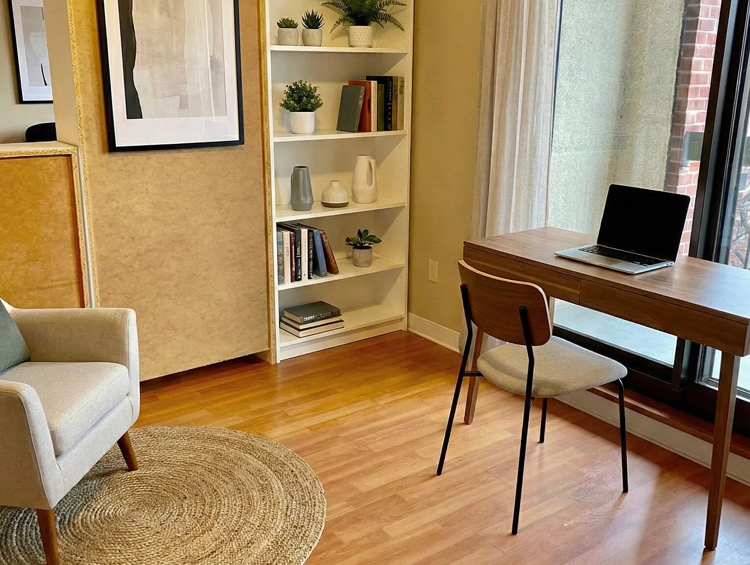 2 bed, 2.0 bath, 985 sqft, $3,850 — Photo 2