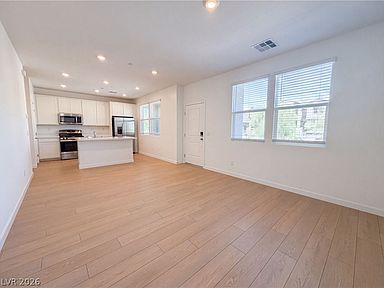 305 Crescent Glow Ln, Henderson, NV 89015, photo 3