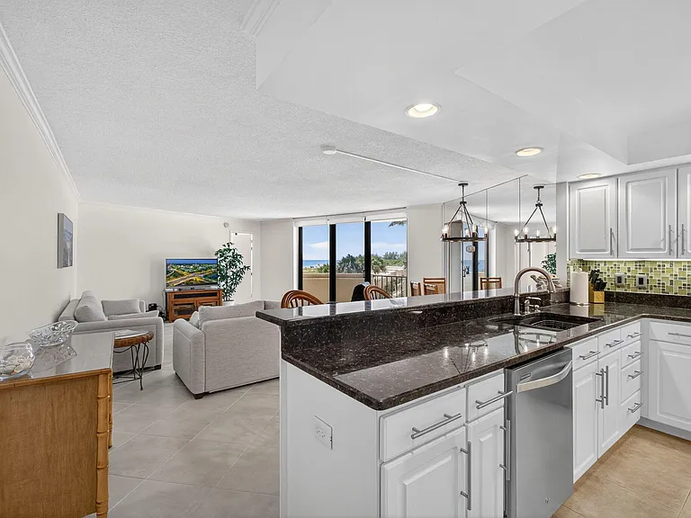 2800 N Ocean Dr #A-3A — Photo 7