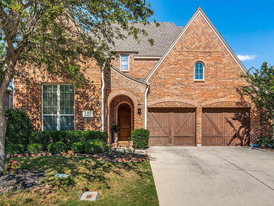 1st image of 203 Guadalupe Dr