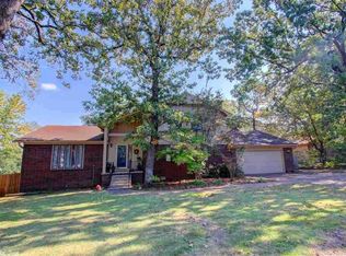 5 Big Stone Ct, Little Rock, AR 72227