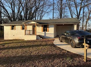 60 Horseshoe Bnd, Senoia, GA 30276