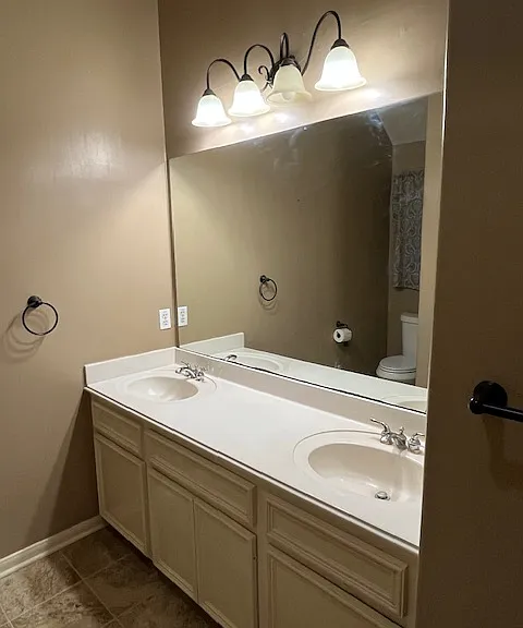 8538 Findlay St — Photo 17