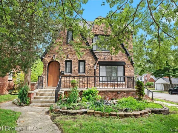 19000 Chandler Park Dr, Detroit, MI 48236
