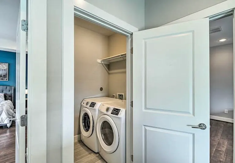 2403C Everett St #C — Photo 21