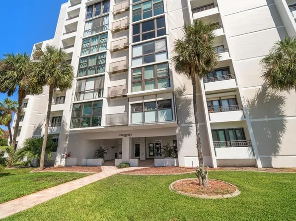 855 Bayway Blvd APT 105, Clearwater, FL 33767