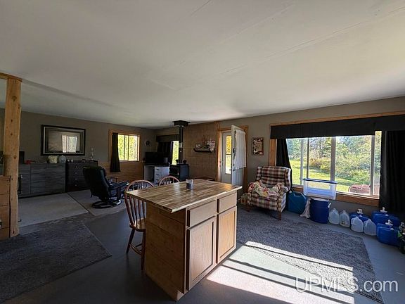 4th image of 14511 Irwin Rd