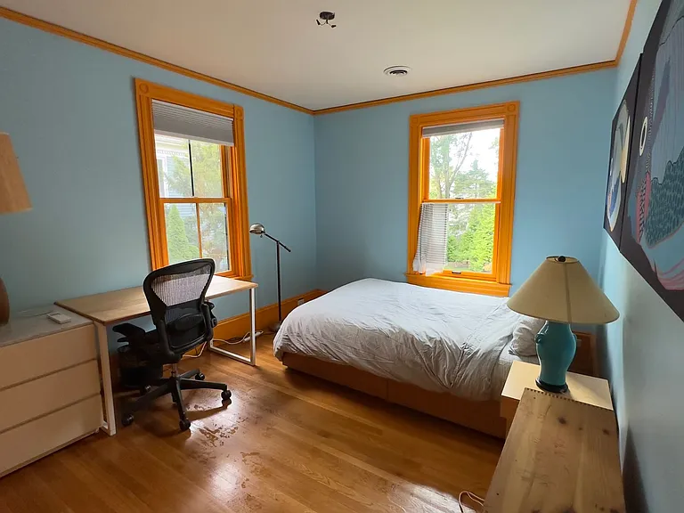 120 Lakeview Ave — Photo 8
