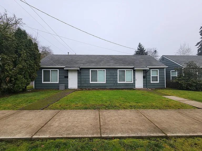 410 - 11th Ave 4-Plex — Photo 6