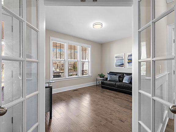 5th image of 3317 Heathrowe Grove Ct