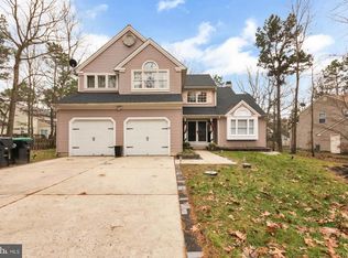 6 Cowpath Ct, Sicklerville, NJ 08081