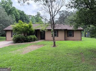185 Roberts Rd, Covington, GA 30016