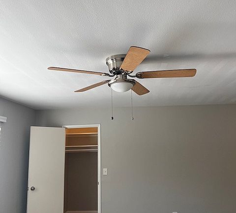 4th image of 3711 Fruitvale Ave #10