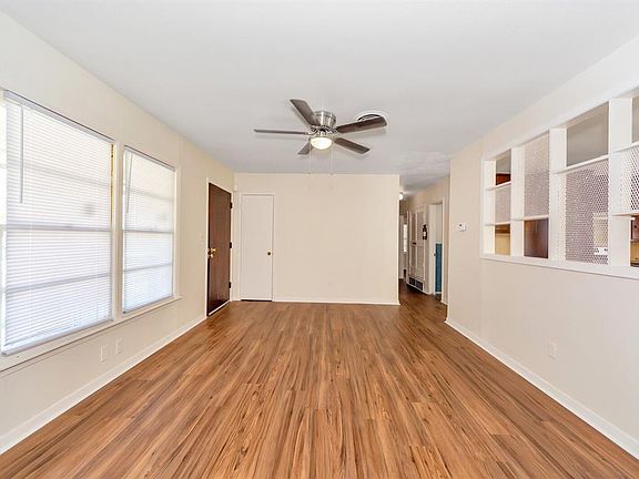 4th image of 4912 Hillside Ave