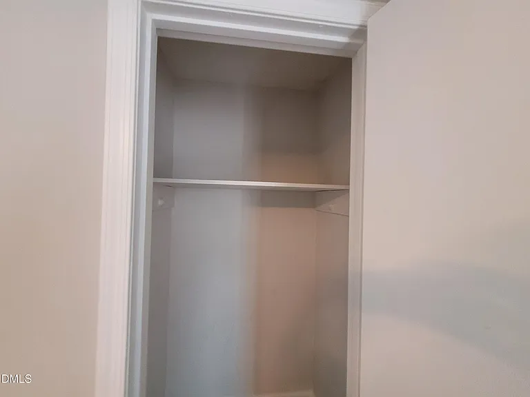 920 Jason Ct — Photo 15