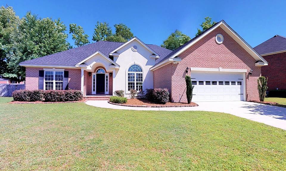 1st image of 5024 Sussex Dr