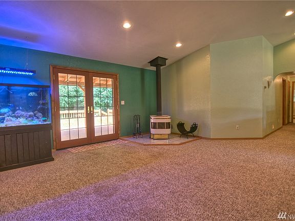 5th image of 8430 Woodgrove Ct SE