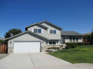 2990 Cascade Rdg, East Wenatchee, WA 98802