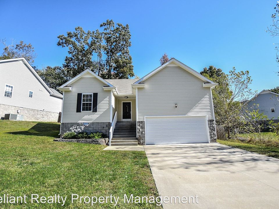 1st image of 327 Chalet Cir