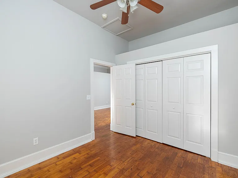 349 N Rollston Ave — Photo 14