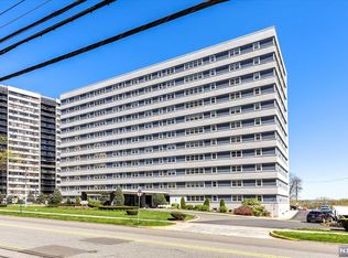 280 Prospect Ave APT 7O, Hackensack, NJ 07601