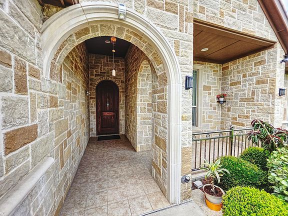 2nd image of 1021 Saint Matthew Cir