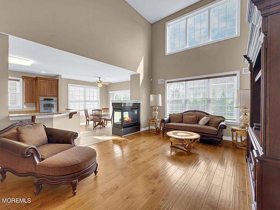 4th image of 330 Van Dusen Drive