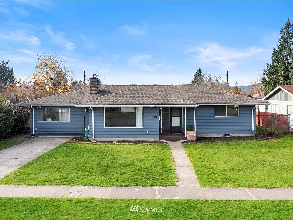 1st image of 1509 G St SE