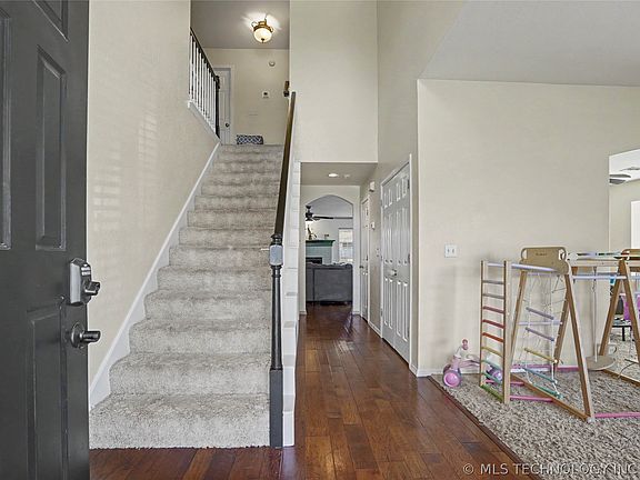 3rd image of 8705 N 127th East Ave