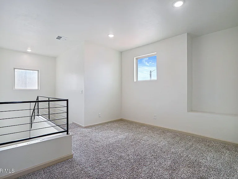 14740 John McNeely Ave — Photo 24