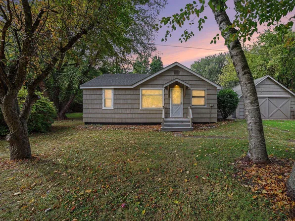 393 State Park Dr, Bay City, MI 48706