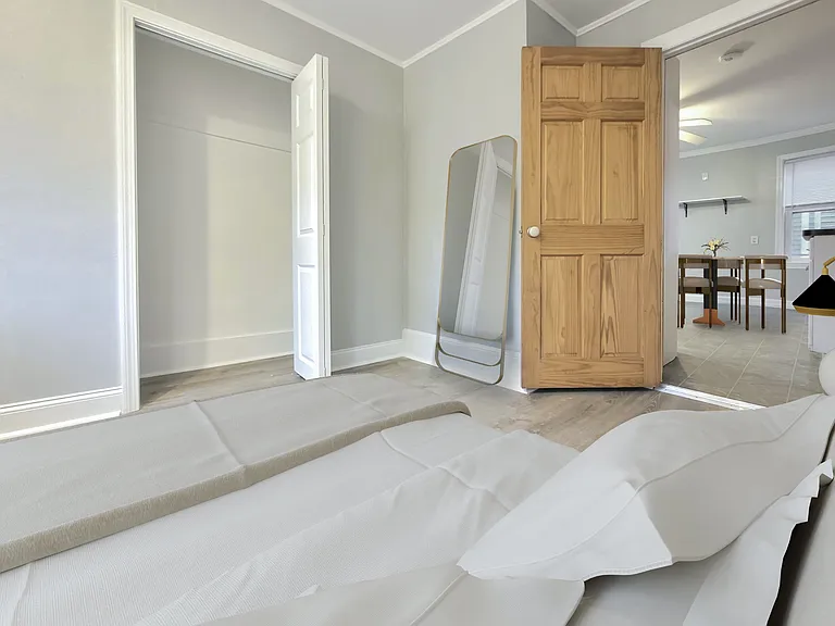 22 Gladstone St #1 — Photo 10