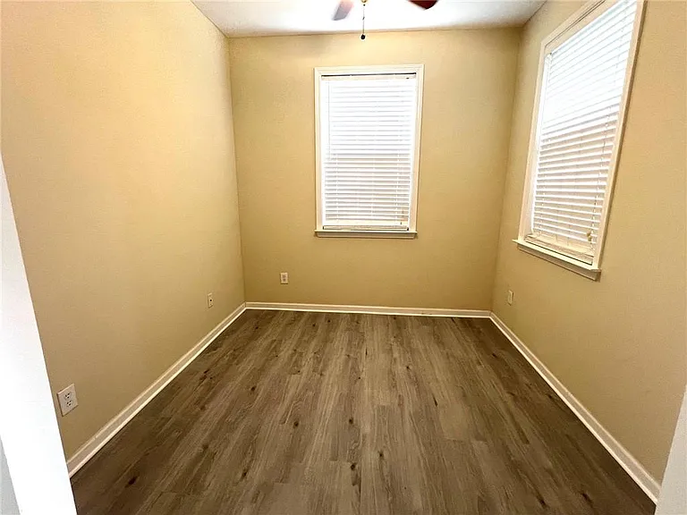 247 Hiawassee Dr — Photo 5