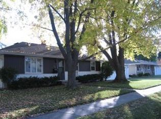 903 W Taylor St, Appleton, WI 54914