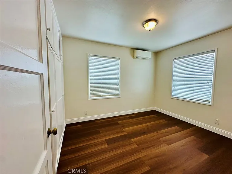 400 E Fernfield Dr — Photo 15