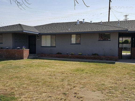 2nd image of 2718 N Cedar Ave