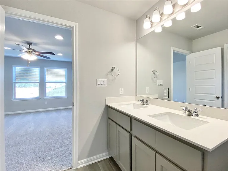 2913 Birch Park Path — Photo 26