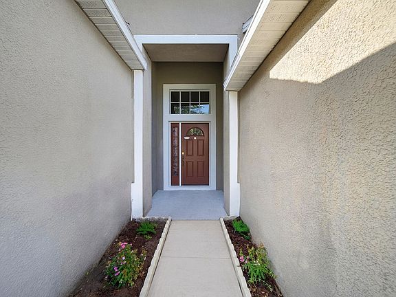 3rd image of 8630 Sandy Plains Dr