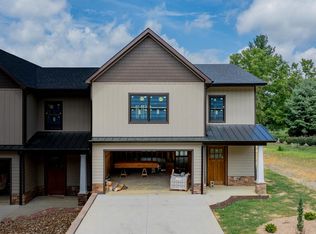 1036 Cummings St #2, Abingdon, VA 24211
