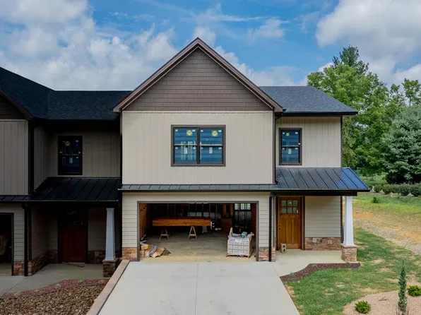 1036 Cummings St #2, Abingdon, VA 24211