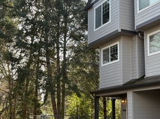 7856 NE Kian Ln, Hillsboro, OR 97006