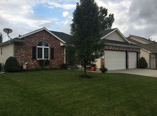 7916 Medicine Hat Rd, Lincoln, NE 68505