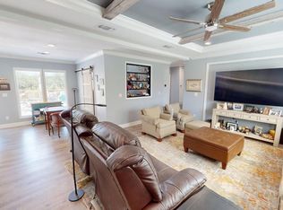 1300 Homestead Dr, Rochelle, TX 76872