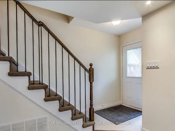 7 Foundry Ave #118, Toronto, ON M6H 0B7