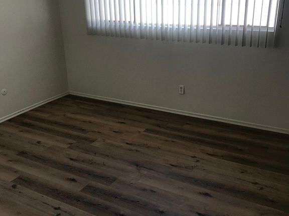 5th image of 4462 W 132nd St APT 3